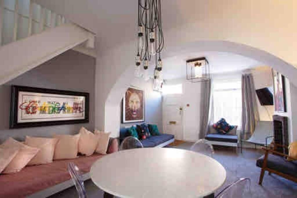 Chester/Hoole Contemporary Home. Sleeps 6 +Netflix المظهر الخارجي الصورة